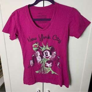 Disney Store Minnie Mouse Statue of Liberty Graphic V-Neck T-Shirt